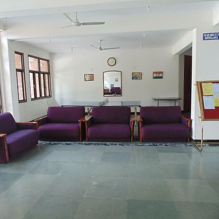 วายเอ็มซีเอ กรีน Hostel เดลี ภายนอก รูปภาพ