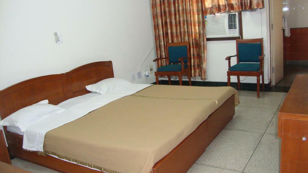 วายเอ็มซีเอ กรีน Hostel เดลี ภายนอก รูปภาพ