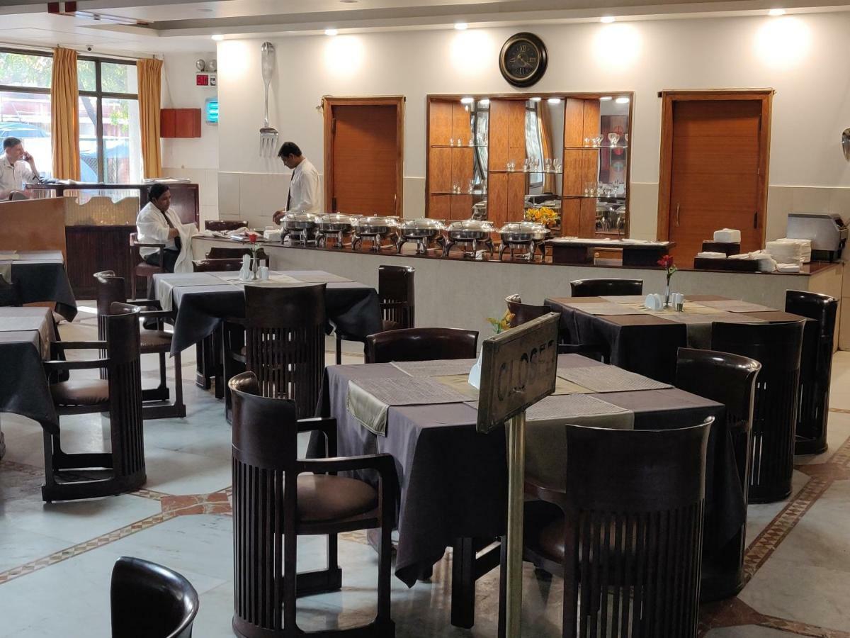 วายเอ็มซีเอ กรีน Hostel เดลี ภายนอก รูปภาพ