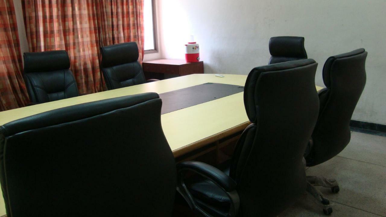 วายเอ็มซีเอ กรีน Hostel เดลี ภายนอก รูปภาพ